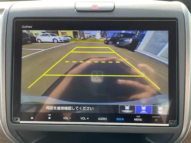 ホンダ フリード ハイブリット G ホンダセンシング 神奈川県 2020(令2)年 3.8万km プラチナホワイトパール MC後モデル/Cパッケージ/ワンオーナー/純正９インチナビＴＶ/（ＤＶＤ／Ｂｌｕｅｔｏｏｔｈ／ＳＤ／ＨＤＭＩ）/純正１１．６インチ後席モニター/(VM-185EN)/両側パワースライドドア/ACC(アダプティブクルーズコントロール)/LKAS（車線維持支援システム）/アクティブコーナリングライト/バックカメラ/純正LEDヘッド&フォグライト　/純正エンジンスターター/(RS-16Jシリーズ)/オートリトラミラー/ビルトインETC/R3/4/5/6点検記録