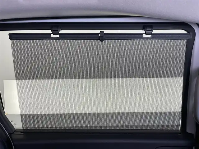 ホンダ フリード AIR 愛知県 2025(令7)年 0.1万km未満 プラチナホワイトパール 登録済未使用車　純正９型ナビ　フルセグＴＶ　Ｂｌｕｅｔｏｏｔｈ　カープレイ対応　バックカメラ　両側パワースライドア　ＬＥＤオートライト　ホンダセンシング　衝突軽減　追従クルコン　ハンドル支援　禁煙車/6人　9インチナビ　LXM-242ZFNI(207680円)