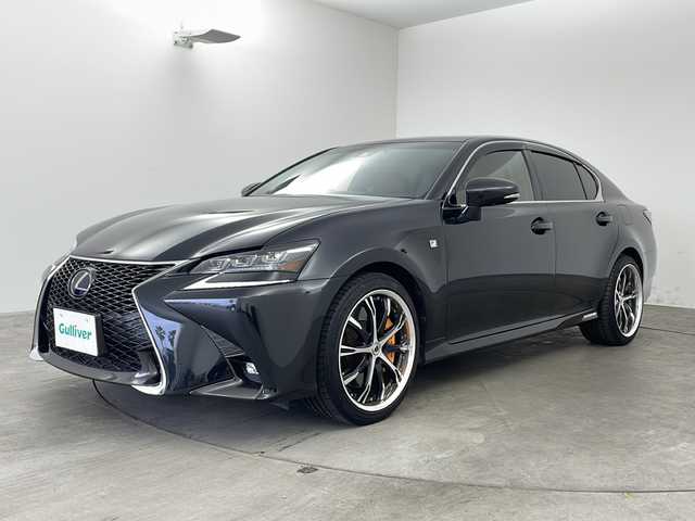 レクサス ＧＳ 450h Fスポーツ 兵庫県 2017(平29)年 5.3万km グラファイトブラックガラスフレーク ・純正ナビ&CD&DVD&SD&USB&AUX&BT&TV/・マークレビンソンオーディオ/・ビルトインETC2.0/・バックカメラ/・レーダークルーズコントロール/・LEXUSsafety/・プリクラッシュセーフティ/・ブラインドスポットモニター/・レーンディパーチャーアラート/・クリアランスソナー/・nanoeエアコン/・前後コーナーセンサー/・盗難防止装置/・オートライト/・オートマチックハイビーム/・3眼LEDヘッドライト/・W＋サイドエアバック/・カーテンエアバック/・ムーンルーフ/・純正レクサスオレンジキャリパー/・パワートランクリッド/・前方ドライブレコーダー/・純正フロアマット/・レザーシート/・メモリーパワーシート（運転席・助手席）/・シートヒーター（運転席・助手席）/・エアシート（運転席・助手席）/・社外19インチアルミホイール/・ステアリングヒーター/・ヘッドアップディスプレイ/・スマートキー/・スペアキー/・AACエアコン