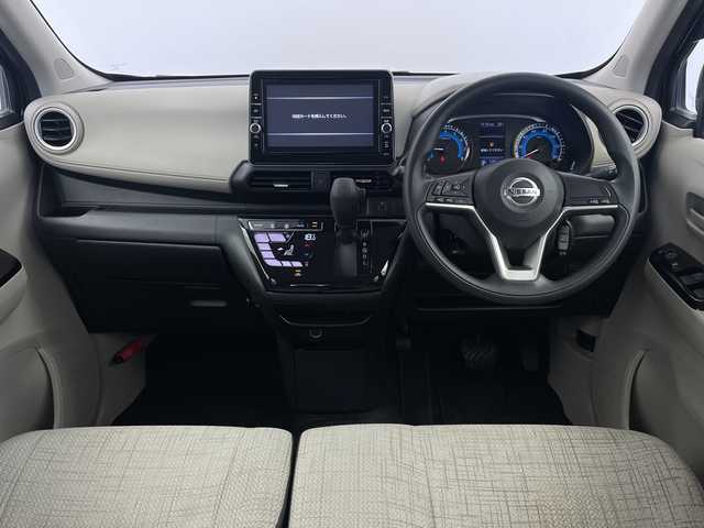 日産 デイズ X 三重県 2022(令4)年 2.3万km ブラック 純正9インチナビ/全方位カメラ/衝突軽減ブレーキ/車線逸脱システム/オートライト/オートハイビーム/コーナーセンサー/純正14インチAW/スマートキー