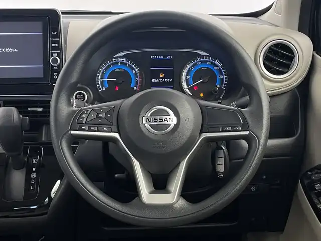 日産 デイズ X 三重県 2022(令4)年 2.3万km ブラック 純正9インチナビ/全方位カメラ/衝突軽減ブレーキ/車線逸脱システム/オートライト/オートハイビーム/コーナーセンサー/純正14インチAW/スマートキー
