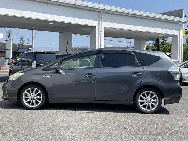 トヨタ プリウス α S ツーリングセレクション 三重県 2013(平25)年 9.9万km グレーメタリック (株)IDOMが運営する【じしゃロン四日市店】の自社ローン専用車両になります。こちらは現金またはオートローンご利用時の価格です。自社ローンご希望の方は別途その旨お申付け下さい/社外SDナビ/フルセグTV/（CD/DVD/AM/FM/BT/SD/USB）/バックカメラ/ETC/ステアリングスイッチ/オートエアコン/エンジンプッシュスタートボタン/電動格納ウィンカーミラー/カーテンエアバック