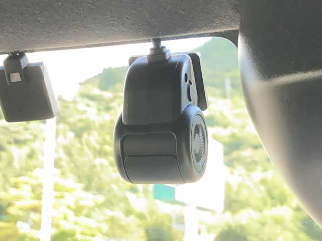 ダイハツ タント カスタム X スタイルセレクション 佐賀県 2021(令3)年 4.3万km ファイアークォーツレッドM ワンオーナー/純正ナビ/バックカメラ/両側パワースライドドア/プリクラッシュセーフティ/レーンキープアシスト/オートハイビーム/ドライブレコーダー/ハーフレザーシート/シートヒーター/ETC2.0/プッシュスタート/スマートキー/LEDヘッドライト/フォグライト/純正アルミホイール