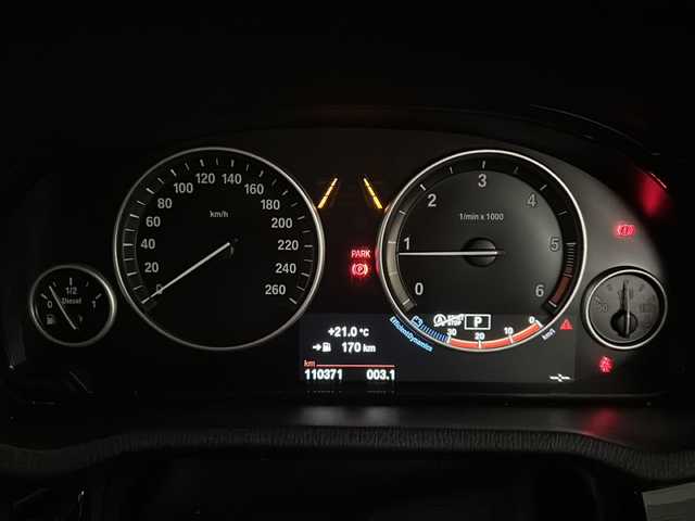 ＢＭＷ Ｘ３ xDrive20d Xライン 京都府 2015(平27)年 11.1万km 白