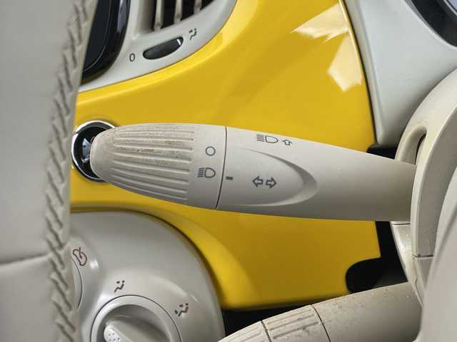 フィアット ５００ ミモザ2 埼玉県 2021(令3)年 3.8万km 黄 純正ディスプレイオーディオ/バックカメラ/ETC/前後ドライブレコーダー/クルーズコントロール/純正フロアマット/純正LEDライト