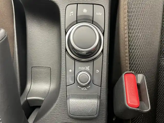 マツダ マツダ２ 15S プロアクティブ 愛知県 2020(令2)年 3万km ソウルレッドクリスタルM 純正ナビ　全方位カメラ　シートヒーター　禁煙車　フルセグＴＶ　ＤＶＤ　衝突軽減　追従クルコン　ＢＳＭ　スポーティパッケージ　ＥＴＣ　ＨＵＤ　コーナーセンサー　パドルシフト　ＬＥＤオートライト　ＵＳＢ