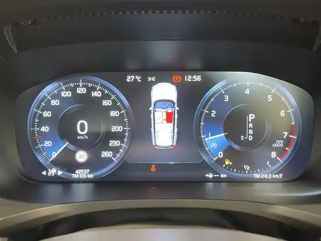 ボルボ Ｖ６０ T5 インスクリプション 熊本県 2019(令1)年 4.3万km ぺブルグレー ・純正ナビ（CD/BT/USB/AppleCarPlay/AndroidAuto）/・フルセグTV /・360度カメラ /・茶革シート /・パワーシート(D/N)/・シートヒーター(D/N)/・シートメモリー(D/N) /・harmankardonサウンド/・シティセーフティ /・レーンキープアシスト/・ACC /・HUD/・ブラインドスポットモニター/・パワーバックドア /・コーナーセンサー/・タイヤ空気圧センサー
