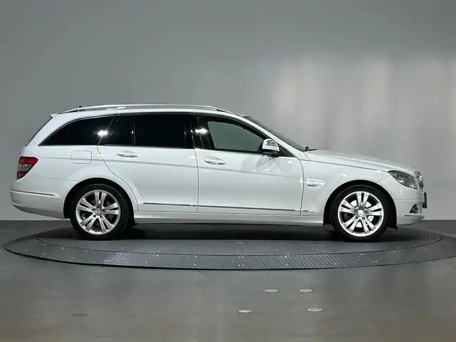 メルセデス・ベンツ Ｃ２００ コンプレッサーステーションワゴン 愛媛県 2008(平20)年 10.8万km カルサイトホワイト スーパーチャージャー　メーカー純正ナビ　フルセグ　CD　HDD　バックカメラ　ETC　ウインカーミラー　ステアリングリモコン　キセノンヘッドライト