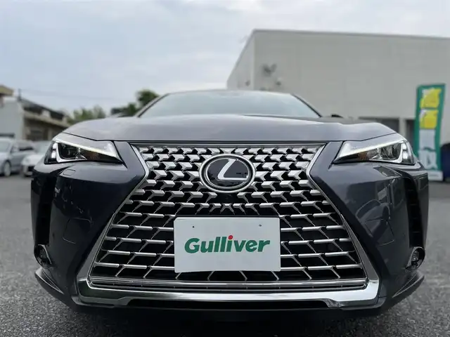 レクサス ＵＸ 250h グレイスフル エクスプローラー 東京都 2024(令6)年 0.8万km ソニッククロム 外部検査済み/ワンオーナー/純正ナビ/・Bluetoothオーディオ/フルセグTV/Lexus Safety System ＋/特別仕様車専用L texシート/・前席シートヒーター/ベンチレーション/パワーシート/ハンズフリーパワーバックドア/ブラインドスポットモニター/パノラミックビューモニター/アクセサリーコンセント（AC100V・1500W）/寒冷地仕様/ETC2.0/保証書/取扱説明書/スペアキー2本