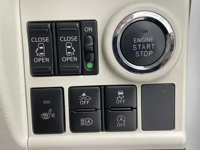 ダイハツ ムーヴ キャンバス G メイクアップ リミテッド　SAⅢ 滋賀県 2021(令3)年 3.9万km パールホワイトⅢ/ナチュラルベージュマイカメタリック 2トーン 禁煙車/社外7インチナビ【CD/DVD/Bluetooth】/全方位カメラ/衝突被害軽減システム/両側パワースライドドア/シートヒーター/ETC/アイドリングストップ/オートライト/オートハイビーム/ステアリングスイッチ/プッシュスタート/スマートキー