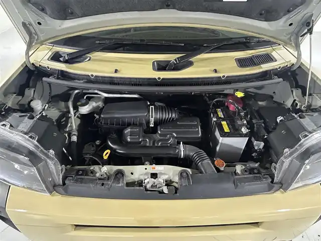 ダイハツ タフト X 佐賀県 2024(令6)年 3.2万km サンドベージュメタリック 純正8型ディスプレイオーディオ/ＡＭ/ＦＭ/Bluetooth/フルセグTV/アンドロイドオート/Apple Carplay/バックカメラ/衝突被害軽減システム/レーンアシスト/コーナーセンサー/ビルトインETC/LEDヘッドライト/オートエアコン/盗難防止装置/横滑り防止装置/車線逸脱警報/オートライト/オートマチックハイビーム/スマートキー/プッシュスタート/電子パーキング/オートブレーキホールド/純正フロアマット/純正15インチアルミホイール	/ステアリングスイッチ/電動格納ミラー