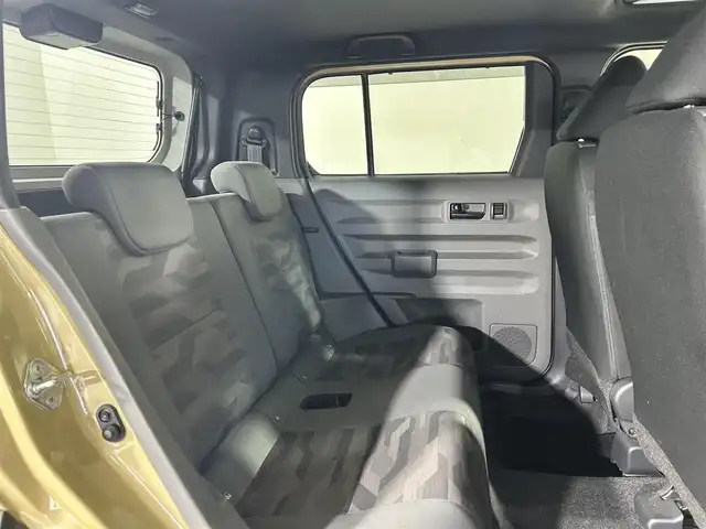 ダイハツ タフト X 佐賀県 2024(令6)年 3.2万km サンドベージュメタリック 純正8型ディスプレイオーディオ/ＡＭ/ＦＭ/Bluetooth/フルセグTV/アンドロイドオート/Apple Carplay/バックカメラ/衝突被害軽減システム/レーンアシスト/コーナーセンサー/ビルトインETC/LEDヘッドライト/オートエアコン/盗難防止装置/横滑り防止装置/車線逸脱警報/オートライト/オートマチックハイビーム/スマートキー/プッシュスタート/電子パーキング/オートブレーキホールド/純正フロアマット/純正15インチアルミホイール	/ステアリングスイッチ/電動格納ミラー