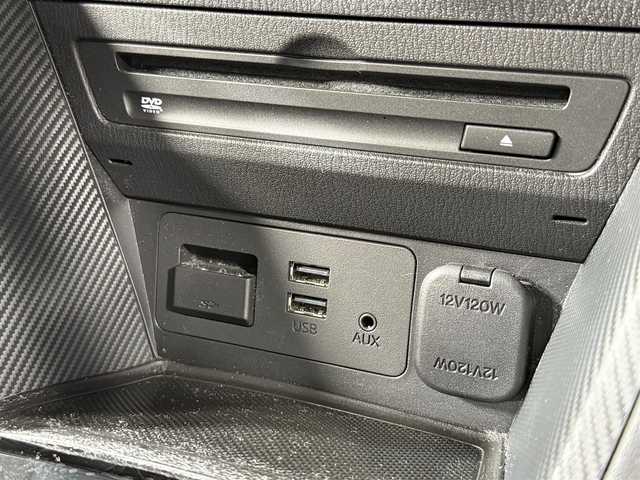 マツダ デミオ 13S ツーリング 広島県 2017(平29)年 6.7万km ディープクリスタルブルーマイカ スマートシティブレーキサポート/レーンキープアシスト/ブラインドスポットモニター/マツダコネクトナビ/CD/DVD/フルセグTV/Bluetooth/バックカメラ /ヘッドアップディスプレイ/ステアリングリモコン/前席シートヒーター/LEDオートライト/トノカバー/ドアバイザー/スマートキー/プッシュスタート/スペアキー