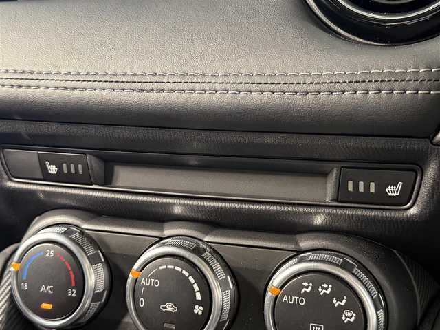 マツダ デミオ 13S ツーリング 広島県 2017(平29)年 6.7万km ディープクリスタルブルーマイカ スマートシティブレーキサポート/レーンキープアシスト/ブラインドスポットモニター/マツダコネクトナビ/CD/DVD/フルセグTV/Bluetooth/バックカメラ /ヘッドアップディスプレイ/ステアリングリモコン/前席シートヒーター/LEDオートライト/トノカバー/ドアバイザー/スマートキー/プッシュスタート/スペアキー