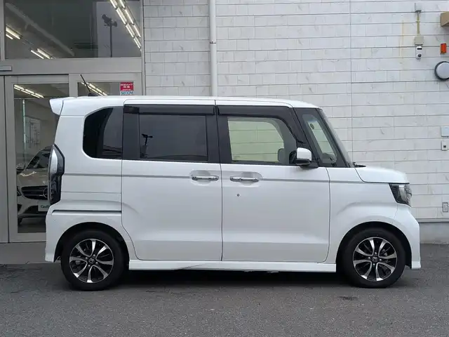 ホンダ Ｎ ＢＯＸ カスタム G L ホンダセンシング 埼玉県 2019(令1)年 2.2万km プラチナホワイトパール 法人ワンオーナー/純正メモリナビ(VXM-195VFi)/フルセグテレビ/バックカメラ/ドライブレコーダー/アイドリングストップ/クルーズコントロール/プッシュスタート/片側パワースライドドア/プッシュスタート/ETC/スマートキー×2/LEDヘッドライト/整備記録簿(R2、R3、R4、R5、R6、R7)