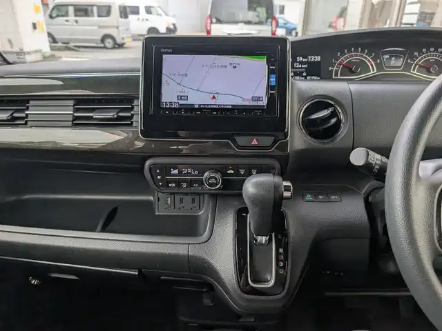 ホンダ Ｎ ＢＯＸ カスタム G L ホンダセンシング 埼玉県 2019(令1)年 2.2万km プラチナホワイトパール 法人ワンオーナー/純正メモリナビ(VXM-195VFi)/フルセグテレビ/バックカメラ/ドライブレコーダー/アイドリングストップ/クルーズコントロール/プッシュスタート/片側パワースライドドア/プッシュスタート/ETC/スマートキー×2/LEDヘッドライト/整備記録簿(R2、R3、R4、R5、R6、R7)