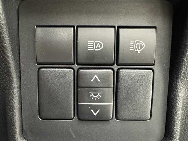 トヨタ ランドクルーザー プラド TX-L 70thアニバーサリーLTD 兵庫県 2022(令4)年 6.9万km ブラック ワンオーナー/サンルーフ/タンレザーシート/アルパイン9インチナビ【X9NX】/・フルセグTV/・バックカメラ/・CD/DVD/SD/USB/・アップルカープレイ/・アンドロイドオート/プリクラッシュセーフティ/オートクルーズコントロール/LEDヘッドランプ/オートライト/オートマチックビーム/前席パワーシート(シートヒーター/クーラー)/純正18インチAW/純正フロアマット/前後ドライブレコーダー/ドアバイザー/ETC/保証書/取扱説明書