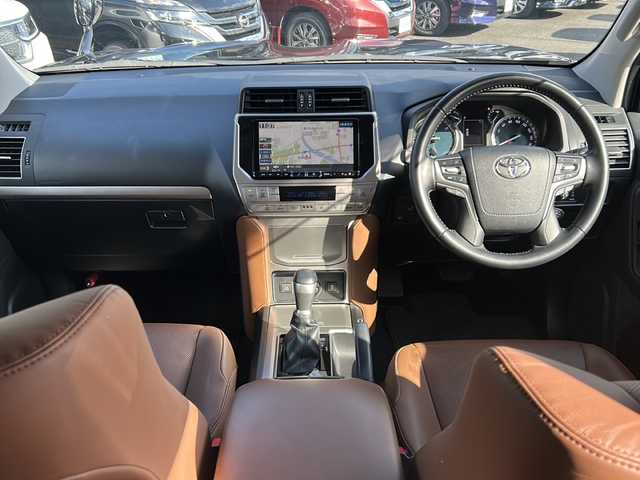 トヨタ ランドクルーザー プラド TX-L 70thアニバーサリーLTD 京都府 2022(令4)年 6.9万km ブラック ワンオーナー/サンルーフ/タンレザーシート/アルパイン9インチナビ【X9NX】/・フルセグTV/・バックカメラ/・CD/DVD/SD/USB/・apple car play/・アンドロイドオート/プリクラッシュセーフティ/オートクルーズコントロール/LEDヘッドランプ/オートライト/オートマチックビーム/前席パワーシート(シートヒーター/クーラー)/純正18インチAW/純正フロアマット/前後ドライブレコーダー/ドアバイザー/ETC/保証書/取扱説明書