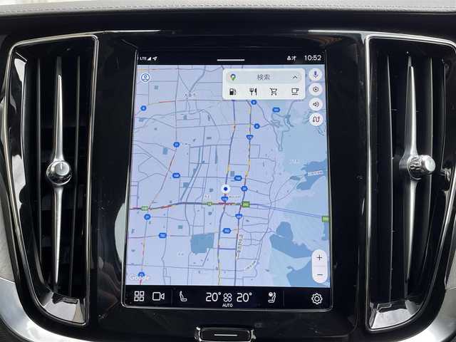 ボルボ ボルボ Ｖ６０ アルティメット B4 大阪府 2023(令5)年 1.8万km シルバー ワンオーナー/ｈａｒｍａｎｋａｒｄｏｎ　/純正ｇｏｏｇｌｅ9インチナビ/ヘッドアップディスプレイ/アラウンドビューモニター/ブラインドスポットモニター/前席メモリシート/前席パワーシート/前席ヒートシート/前席エアシート/ハンドルヒーター/電動リアゲート/前後コーナーセンサー/レーダークルーズコントロール/レーンキープアシスト/衝突被害軽減システム/横滑り防止装置/アイドリングストップ/プッシュスタート/スペアキー