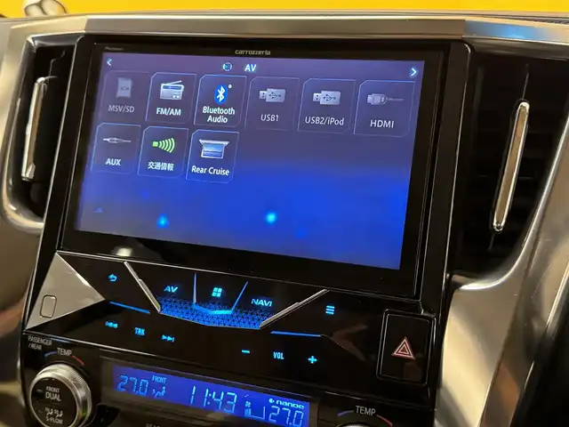 トヨタ アルファードハイブリット X 群馬県 2015(平27)年 8.9万km ラグジュアリーホワイトパールクリスタルシャインガラスフレーク 安全装備/・クリアランスソナー/・クルーズコントロール/・オートライト/社外10インチナビ/・AM/FM/AUX/SD/・Bluetooth/USB/・CD/DVD/MSV/バックカメラ/フリップダウンモニター/両側電動スライドドア/ETC/LEDヘッドライト/フォグランプ/純正ドアバイザー/純正フロアマット/スマートキー/プッシュスタート