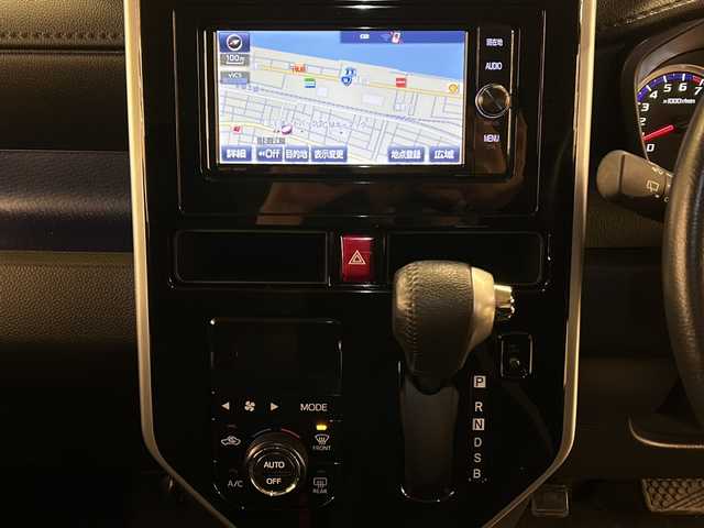 トヨタ ルーミー カスタムG S 道央・札幌 2018(平30)年 3万km ブラックマイカメタリック/ブリリアントカッパークリスタルマイカ 2トーン ワンオーナー//HDDナビ//フルセグテレビ//バックカメラ//アイドリングストップ//クルーズコントロール//プッシュスタート//両側パワースライドドア//ETC//オートライト//ドライブレコーダー//シートヒーター//エンジンスターター