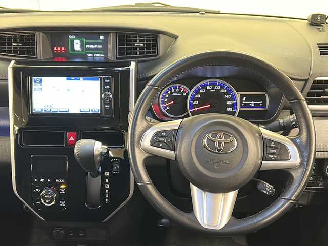 トヨタ ルーミー カスタムG S 道央・札幌 2018(平30)年 3万km ブラックマイカメタリック/ブリリアントカッパークリスタルマイカ 2トーン ワンオーナー//HDDナビ//フルセグテレビ//バックカメラ//アイドリングストップ//クルーズコントロール//プッシュスタート//両側パワースライドドア//ETC//オートライト//ドライブレコーダー//シートヒーター//エンジンスターター