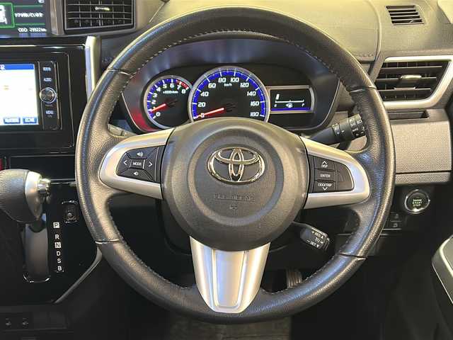 トヨタ ルーミー カスタムG S 道央・札幌 2018(平30)年 3万km ブラックマイカメタリック/ブリリアントカッパークリスタルマイカ 2トーン ワンオーナー//HDDナビ//フルセグテレビ//バックカメラ//アイドリングストップ//クルーズコントロール//プッシュスタート//両側パワースライドドア//ETC//オートライト//ドライブレコーダー//シートヒーター//エンジンスターター