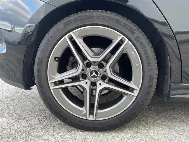 メルセデス・ベンツ Ｂ２００ｄ AMGライン 東京都 2019(令1)年 4万km 黒 アドバンスドパッケージ/レーダーセーフティパッケージ/メーカーナビ/フルセグTV/USB/Bluetooth/360°カメラ/ハーフレザーシート/シートヒーター/パワーシート/アダプティブクルーズコントロール/ブラインドスポットモニター/レーンキープアシスト/スマートキー/ETC