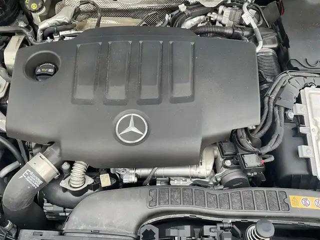 メルセデス・ベンツ Ｂ２００ｄ AMGライン 東京都 2019(令1)年 4万km 黒 アドバンスドパッケージ/レーダーセーフティパッケージ/メーカーナビ/フルセグTV/USB/Bluetooth/360°カメラ/ハーフレザーシート/シートヒーター/パワーシート/アダプティブクルーズコントロール/ブラインドスポットモニター/レーンキープアシスト/スマートキー/ETC