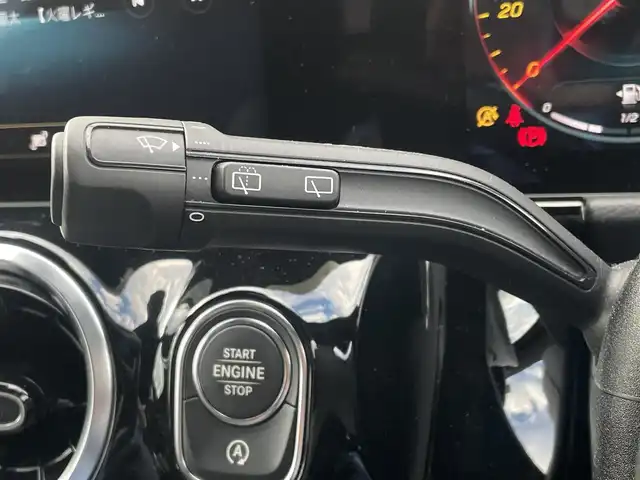 メルセデス・ベンツ Ｂ２００ｄ AMGライン 東京都 2019(令1)年 4万km 黒 アドバンスドパッケージ/レーダーセーフティパッケージ/メーカーナビ/フルセグTV/USB/Bluetooth/360°カメラ/ハーフレザーシート/シートヒーター/パワーシート/アダプティブクルーズコントロール/ブラインドスポットモニター/レーンキープアシスト/スマートキー/ETC