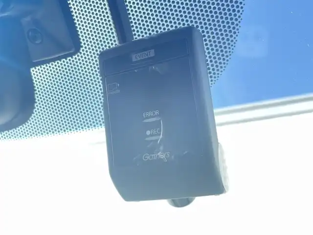 ホンダ フリード G ホンダセンシング 福岡県 2019(令1)年 3.6万km ホワイトオーキッドパール 純正9型SDナビ(フルセグTV/CD/DVD/BT)バックカメラホンダセンシング両側パワスラコーナーセンサークルコンドラレコETC純正LED純正フロアマットスマートキープッシュスタート