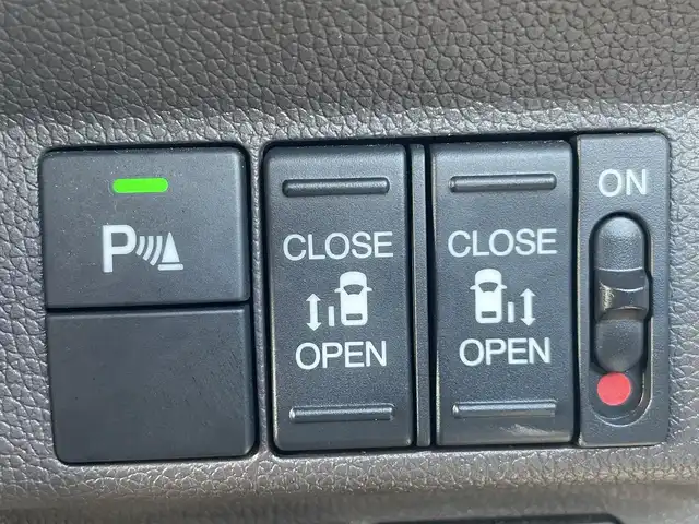 ホンダ フリード G ホンダセンシング 福岡県 2019(令1)年 3.6万km ホワイトオーキッドパール 純正9型SDナビ(フルセグTV/CD/DVD/BT)バックカメラホンダセンシング両側パワスラコーナーセンサークルコンドラレコETC純正LED純正フロアマットスマートキープッシュスタート