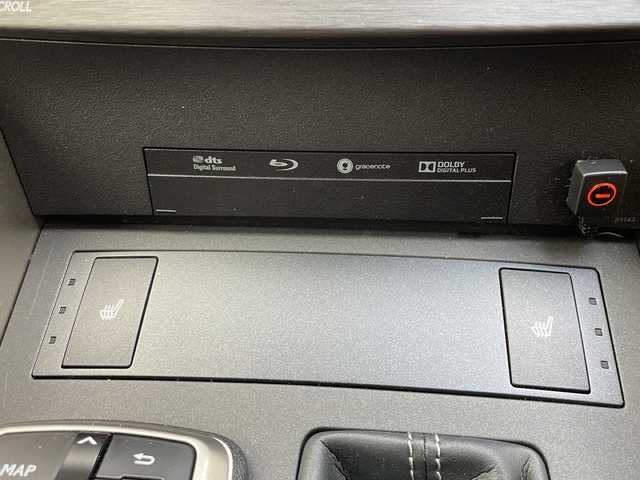 レクサス ＩＳ 300 Fスポーツ 福井県 2018(平30)年 6.7万km ブラック ワンオーナー/メーカー純正ナビーション/（CD/DVDS/BT）/フルセグテレビ/バックカメラ/BBS19インチアルミホイール/プリクラッシュセーフティ/レーンキープアシスト/アダプティブクルーズコントロール/パワーシート/シートヒーター/ステアリングリモコン/パドルシフト/ハーフレザーシート/LEDヘッドライト/オートリトラミー/オートハイビーム/オートライト/プッシュスタート/スマートキー/保証書/取扱説明書