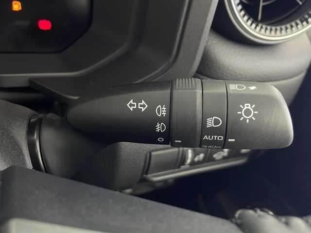 トヨタ ランドクルーザー ２５０ VX 秋田県 2024(令6)年 0.9万km プラチナホワイトパールマイカ 純正ナビ /フルセグTV /全方位カメラ/バックカメラ/サンルーフ /ETC2.0/電動リアゲート /デジタルインナーミラー /シートヒーター /ステアリングリモコン /オートエアコン/ライトレベライザー/オートマチックハイビーム/電格ミラー/ルーフレール/スマートキー/スペアキー有/クリアランスソナー/オートライト/純正フロアマット/コーナーセンサー/ウィンカーミラー/純正AW/フォグライト/ルーフーレール /運転席パワーシート /クルーズコントロール/オートライト/自動パーキングブレーキ/オートホールド/ステアリングリモコン/ステアリングヒーター/保証書/取扱説明書