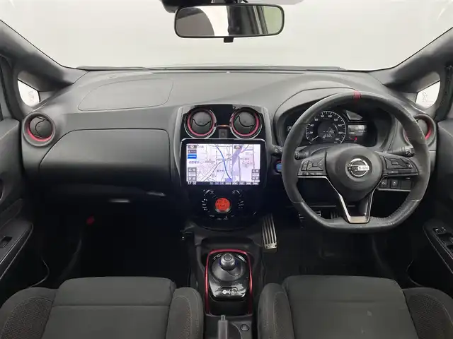 日産 ノート e－パワー ニスモ 宮城県 2019(令1)年 5万km シルバー ディスプレイオーディオ/・BT接続/・CD/DVD/・ブルーレイ対応/・USB入力/・AM/FM/純正16インチAW/クルーズコントロール/レザーシート/・ニスモ専用/LEDヘッドライト/・フォグランプ/レーンキープアシスト/革巻きステアリング/・ステアリングスイッチ