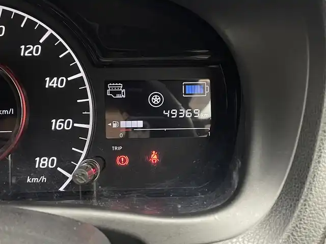 日産 ノート e－パワー ニスモ 宮城県 2019(令1)年 5万km シルバー ディスプレイオーディオ/・BT接続/・CD/DVD/・ブルーレイ対応/・USB入力/・AM/FM/純正16インチAW/クルーズコントロール/レザーシート/・ニスモ専用/LEDヘッドライト/・フォグランプ/レーンキープアシスト/革巻きステアリング/・ステアリングスイッチ