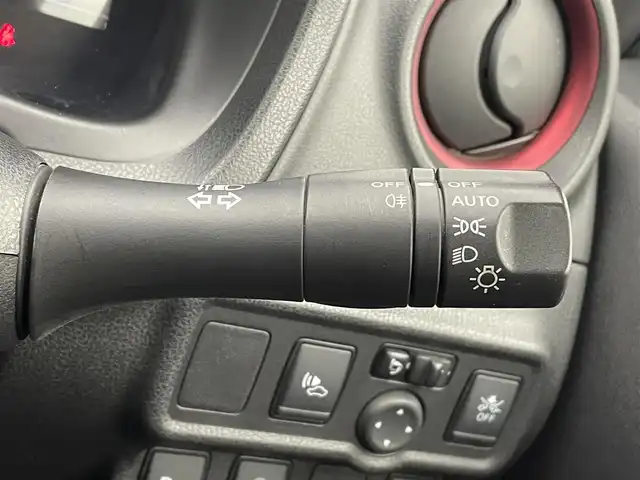 日産 ノート e－パワー ニスモ 宮城県 2019(令1)年 5万km シルバー ディスプレイオーディオ/・BT接続/・CD/DVD/・ブルーレイ対応/・USB入力/・AM/FM/純正16インチAW/クルーズコントロール/レザーシート/・ニスモ専用/LEDヘッドライト/・フォグランプ/レーンキープアシスト/革巻きステアリング/・ステアリングスイッチ