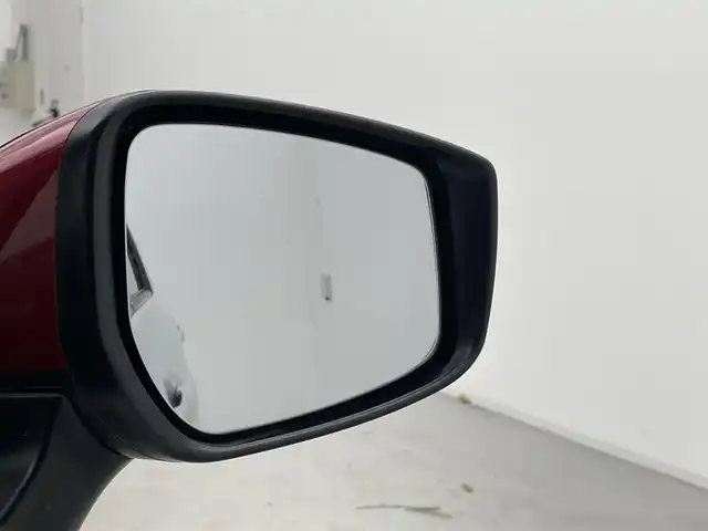 日産 ノート e－パワー ニスモ 宮城県 2019(令1)年 5万km シルバー ディスプレイオーディオ/・BT接続/・CD/DVD/・ブルーレイ対応/・USB入力/・AM/FM/純正16インチAW/クルーズコントロール/レザーシート/・ニスモ専用/LEDヘッドライト/・フォグランプ/レーンキープアシスト/革巻きステアリング/・ステアリングスイッチ