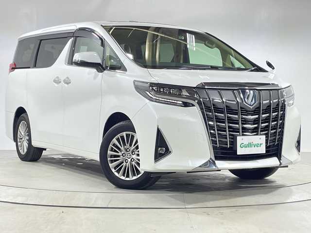 トヨタ アルファードハイブリット G Fパッケージ 神奈川県 2021(令3)年 4.5万km ホワイトパールクリスタルシャイン セーフティセンス/純正9インチナビ/(Bluetooth/CD/DVD/TV)/デジタルインナーミラー/ドライブレコーダー(前後)/ブラインドスポットモニター/衝突被害軽減システム/車線逸脱警報/バックカメラ/ツインムーンルーフ/レザーシート/両側パワースライドドア/横滑り防止装置/ビルトインETC/アイドリングストップ/LEDヘッドライト/AC100V充電/サンシェード/フォグランプ/オートライト/ウィンカーミラー/電動格納ミラー/純正17インチAW/シートヒーター/エアシート/シートリフター/ステアリングヒーター/プッシュスタート/スマートキー/ラバーマット/プリクラッシュセーフティ/レーントレーシングアシスト/アダプティブハイビームシステム/レーダークルーズコントロール