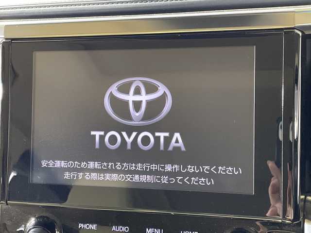 トヨタ アルファードハイブリット G Fパッケージ 神奈川県 2021(令3)年 4.5万km ホワイトパールクリスタルシャイン セーフティセンス/純正9インチナビ/(Bluetooth/CD/DVD/TV)/デジタルインナーミラー/ドライブレコーダー(前後)/ブラインドスポットモニター/衝突被害軽減システム/車線逸脱警報/バックカメラ/ツインムーンルーフ/レザーシート/両側パワースライドドア/横滑り防止装置/ビルトインETC/アイドリングストップ/LEDヘッドライト/AC100V充電/サンシェード/フォグランプ/オートライト/ウィンカーミラー/電動格納ミラー/純正17インチAW/シートヒーター/エアシート/シートリフター/ステアリングヒーター/プッシュスタート/スマートキー/ラバーマット/プリクラッシュセーフティ/レーントレーシングアシスト/アダプティブハイビームシステム/レーダークルーズコントロール