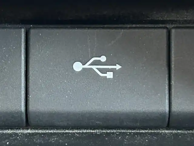 ホンダ ステップワゴン スパーダ ホンダセンシング 静岡県 2019(令1)年 3.9万km プレミアムスパークルブラックパール ホンダセンシング/純正7インチナビ/FM/AM/フルセグTV/Bluetooth/iPod/SD/3列シート（7人乗り）/追従クルーズコントロール/両側パワースライドドア/ターボエンジン/バックカメラ/ETC/純正フロアマット/LEDヘッドライト/オートライト/オートハイビーム/純正16AW