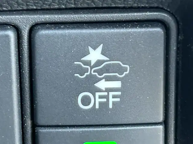 ホンダ ステップワゴン スパーダ ホンダセンシング 静岡県 2019(令1)年 3.9万km プレミアムスパークルブラックパール ホンダセンシング/純正7インチナビ/FM/AM/フルセグTV/Bluetooth/iPod/SD/3列シート（7人乗り）/追従クルーズコントロール/両側パワースライドドア/ターボエンジン/バックカメラ/ETC/純正フロアマット/LEDヘッドライト/オートライト/オートハイビーム/純正16AW