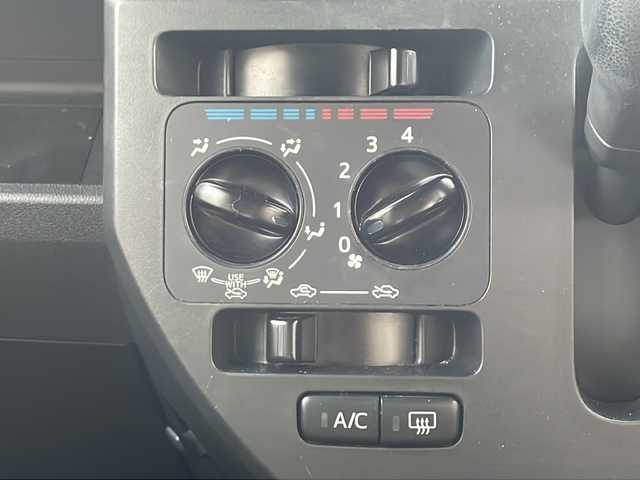 トヨタ ピクシスメガ D 岐阜県 2020(令2)年 3.9万km タングステングレーM ワンオーナー　/フルフラットシート　/ベンチシート　/電動格納ミラー　/純正フロアマット　/アクセサリーソケット　/ISOFIX　/14インチアルミホイール　/アイドリングストップ　/フロントフォグランプ　/保証書