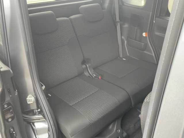 トヨタ ピクシスメガ D 岐阜県 2020(令2)年 3.9万km タングステングレーM ワンオーナー　/フルフラットシート　/ベンチシート　/電動格納ミラー　/純正フロアマット　/アクセサリーソケット　/ISOFIX　/14インチアルミホイール　/アイドリングストップ　/フロントフォグランプ　/保証書