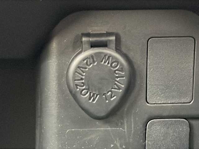 トヨタ ピクシスメガ D 岐阜県 2020(令2)年 3.9万km タングステングレーM ワンオーナー　/フルフラットシート　/ベンチシート　/電動格納ミラー　/純正フロアマット　/アクセサリーソケット　/ISOFIX　/14インチアルミホイール　/アイドリングストップ　/フロントフォグランプ　/保証書