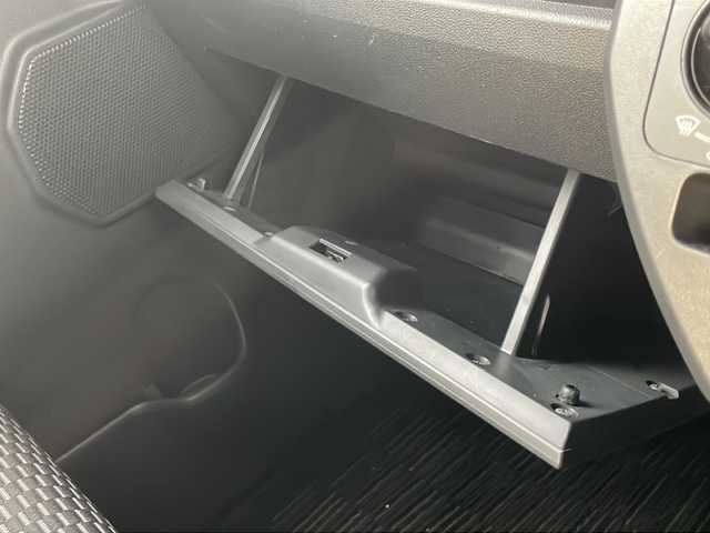 トヨタ ピクシスメガ D 岐阜県 2020(令2)年 3.9万km タングステングレーM ワンオーナー　/フルフラットシート　/ベンチシート　/電動格納ミラー　/純正フロアマット　/アクセサリーソケット　/ISOFIX　/14インチアルミホイール　/アイドリングストップ　/フロントフォグランプ　/保証書