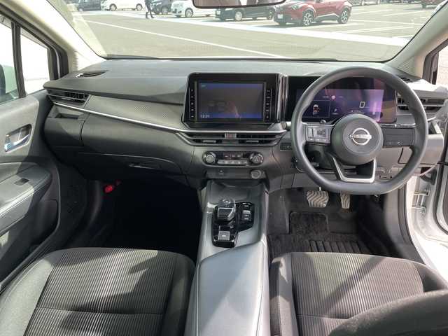 日産 ノート X 愛知県 2021(令3)年 5.5万km ピュアホワイトパール 純正9型ナビ/バックカメラ/コーナーセンサー/LEDヘッドライト/オートマチックハイビーム/ドライブレコーダー/ETC/衝突軽減システム/フルセグ/CD DVD/Bluetooth/ステアリングスイッチ/スマートキー/プッシュスタート