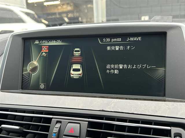 車両画像10