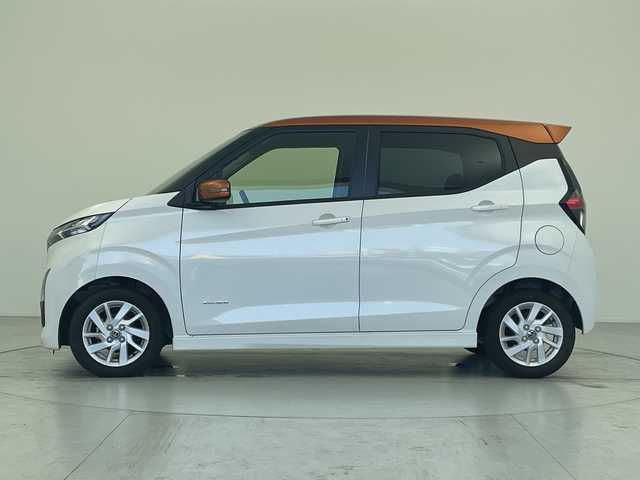 日産 デイズ ハイウェイスターX 愛知県 2022(令4)年 1.5万km プレミアムサンシャインオレンジメタリック/シルキーホワイト エマージェンシーブレーキ /純正メモリナビ （MM321D-L）/　　CD/DVD/Bluetooth/フルセグ/バックモニター /LEDオートライト /オートハイビーム/純正14インチアルミホイール /アイドリングストップ /スマートキー /ETC/純正フロアマット/レーンキープアシスト/ツートーン