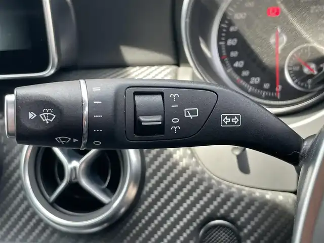 メルセデス・ベンツ Ａ１８０ スポーツ 福岡県 2016(平28)年 3.9万km ノーザンライツブラック レーダーセーフティパッケージ/アダプティブクルーズコントロール/ブラインドスポットモニター/レーンキープアシスト/アクティブセーフティブレーキ/純正ディスプレイオーディオ/ApplecarPlay/androidauto/バックカメラ/Bluetooth/ハーフレザーシート/前席シートヒーター/LEDヘッドライト/ステアリングスイッチ/ドライブレコーダー　/純正１８インチアルミホイール